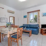 Iliachtida Studio-villas *