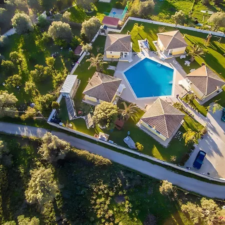 Nyaraló Iliachtida Studio-villas Lefkáda