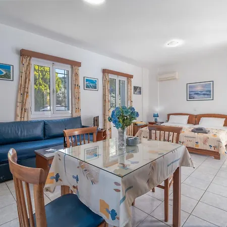 Iliachtida Studio-villas Ferienhaus *