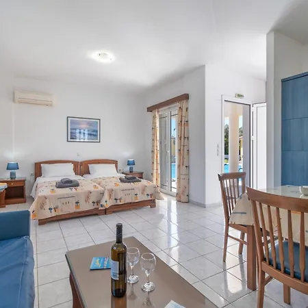 Iliachtida Studio-villas Nyaraló