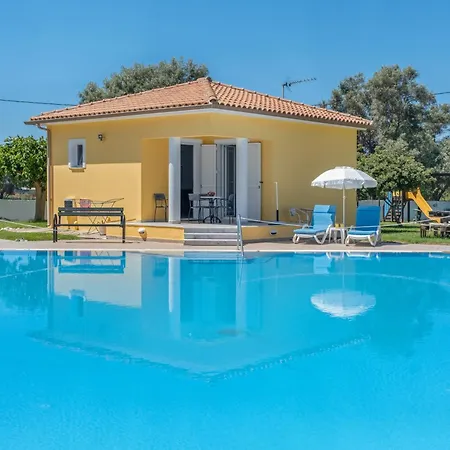 Iliachtida Studio-villas