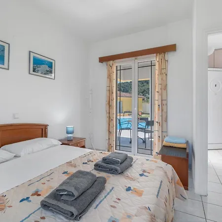 Iliachtida Studio-villas Nyaraló *