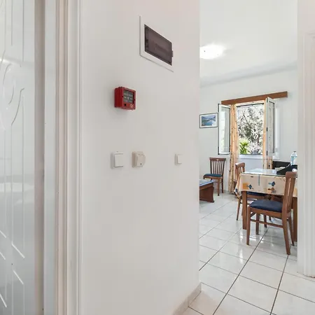 Iliachtida Studio-villas *