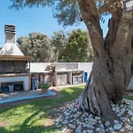 Iliachtida Studio-villas *