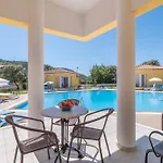 Сasa de vacaciones Iliachtida Studio-villas *