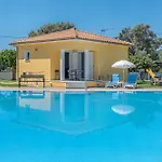 Iliachtida Studio-villas