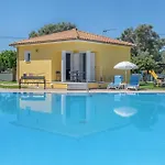 Iliachtida Studio-villas Сasa de vacaciones