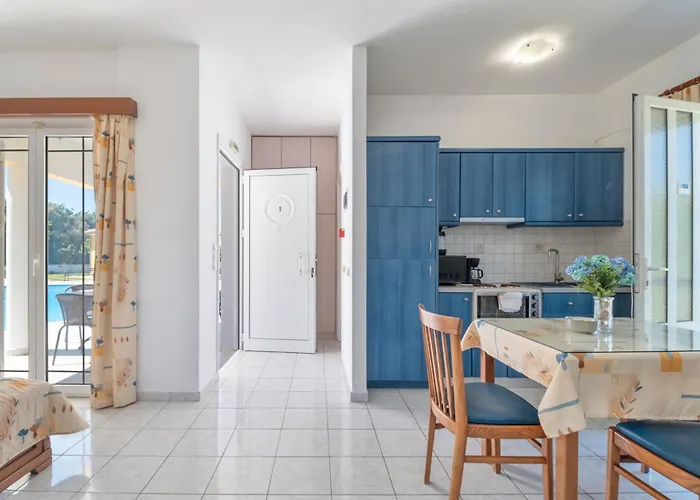 度假居 Iliachtida Studio-villas *